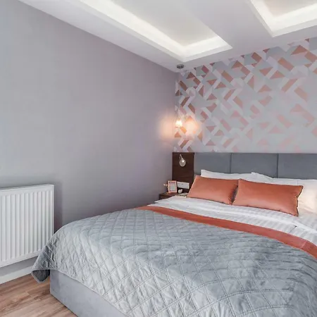 Apartment Rose Gold *